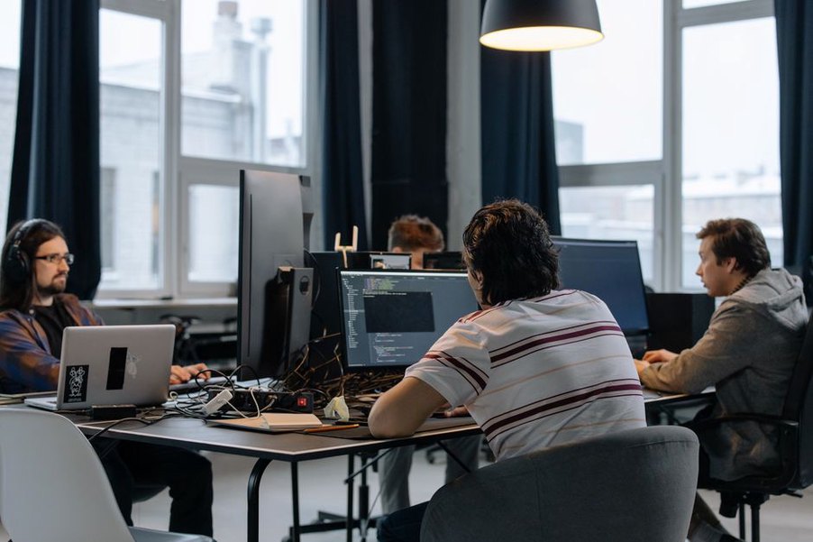 Read more about the article Creating a Secure Development Environment: Tools and Practices