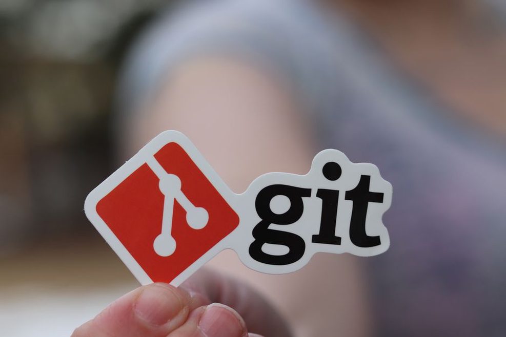 Read more about the article Mastering Git for Secure Code Management