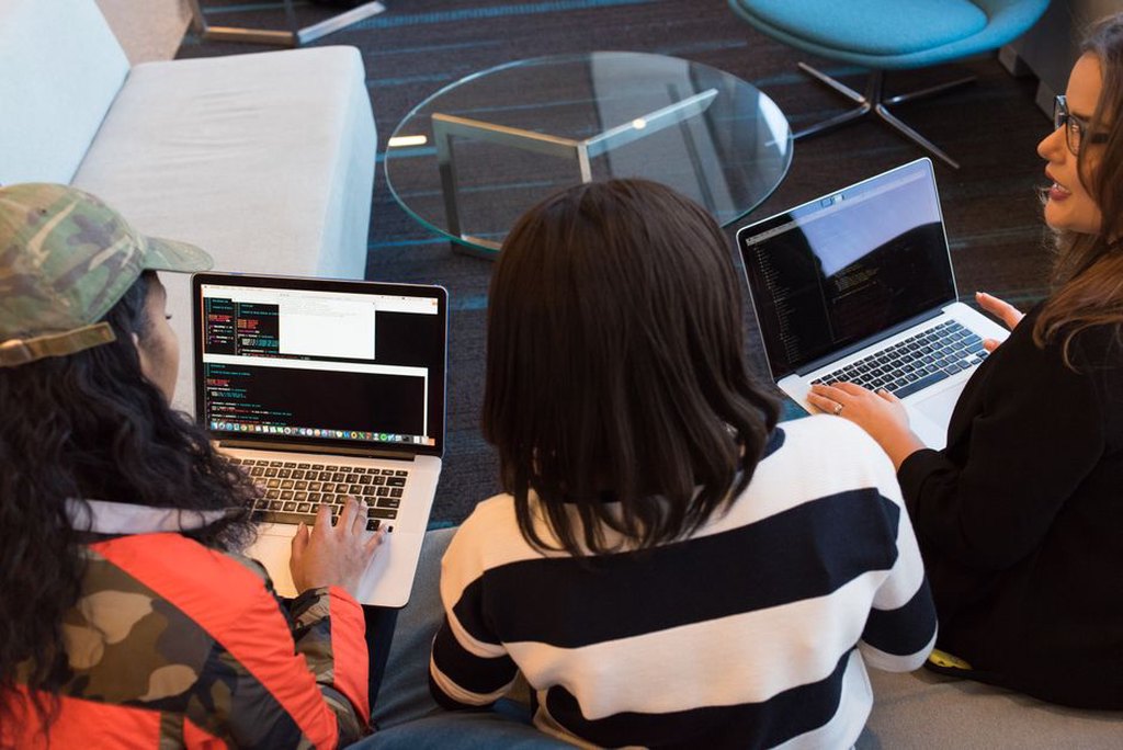 Read more about the article Telenor Hackathon 2018: How 450 Developers Built Secure IoT and Privacy Solutions