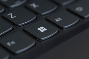 Read more about the article How to Recover an Off-Screen Window in Windows 10
