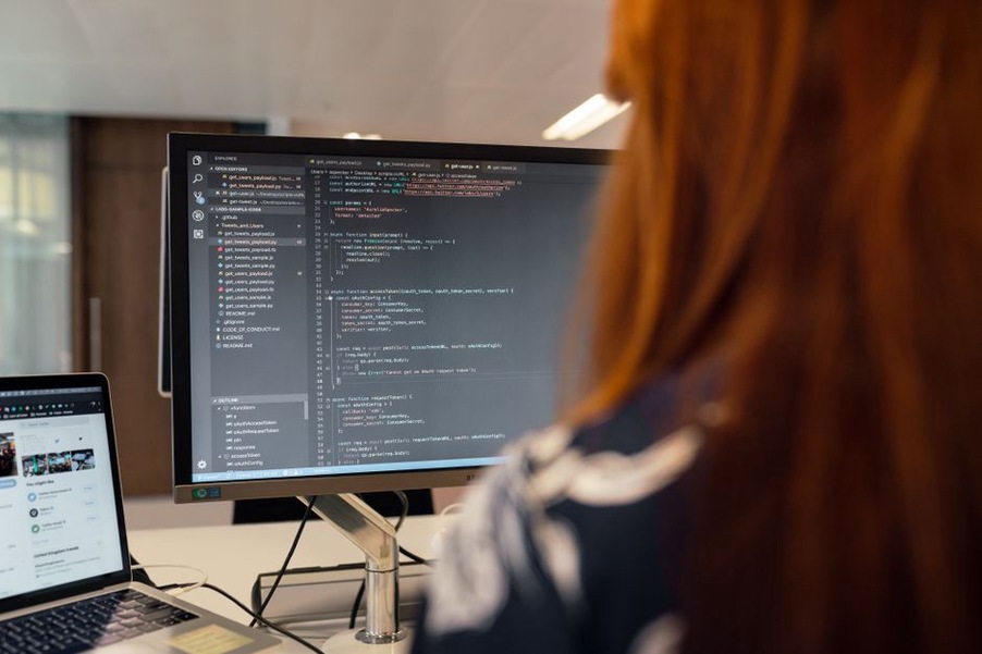 Read more about the article How Developers Can Effectively Respond to Data Breaches