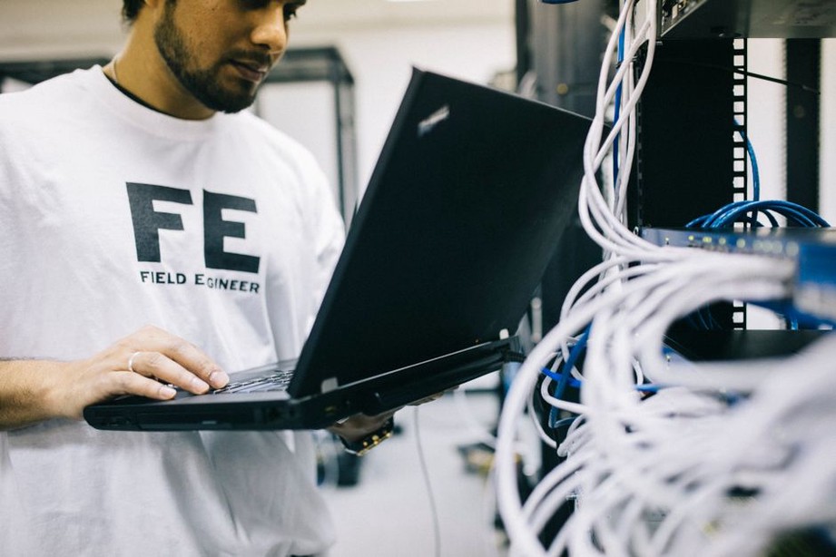 Read more about the article A Beginner’s Toolkit for Troubleshooting Lab Network Connections
