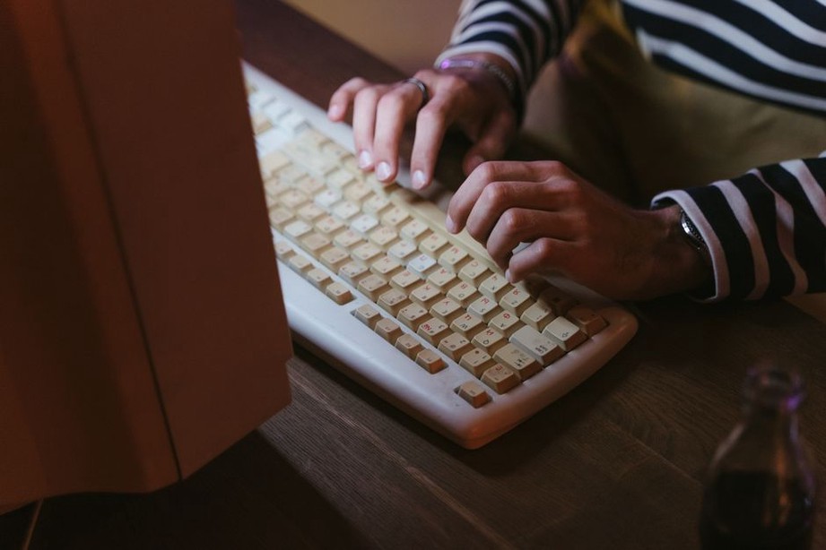 Read more about the article Mastering Linux Shell Scripting: A Guide to Automation and Efficiency