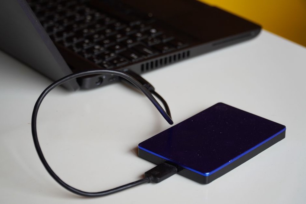 Read more about the article A Practical Backup Plan for a Development Laptop