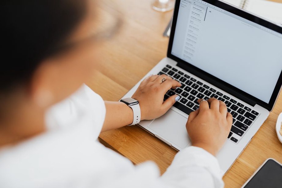 Read more about the article How to Write Business Emails People Can Act On