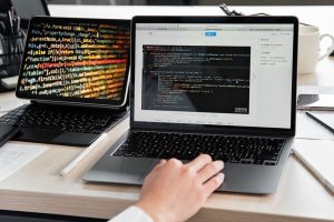 Read more about the article How to Debug C++ Programs with Tests, Breakpoints, and Sanitizers