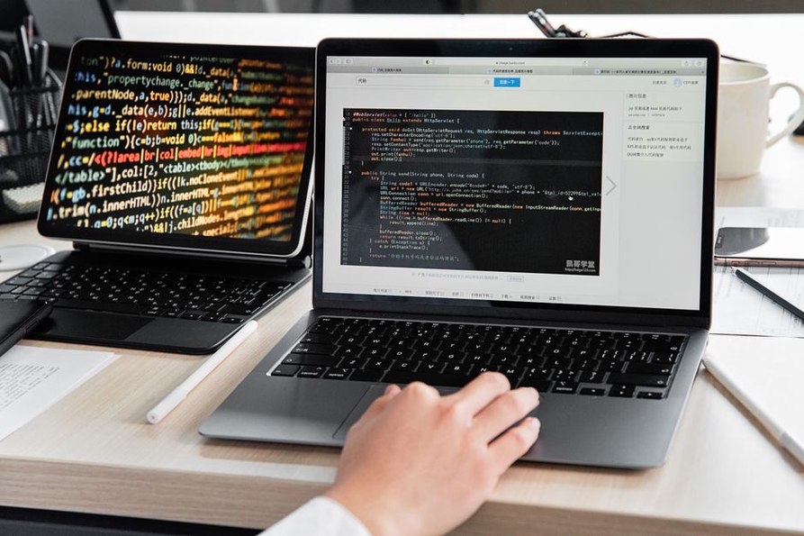 Read more about the article How to Debug C++ Programs with Tests, Breakpoints, and Sanitizers
