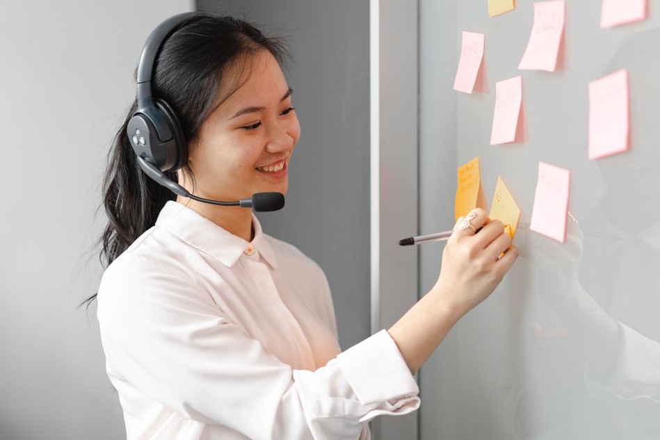 Read more about the article How to Write a Useful FAQ for a Service Business